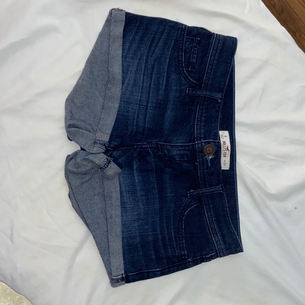 Hollister jean shorts. Size 0, W 24